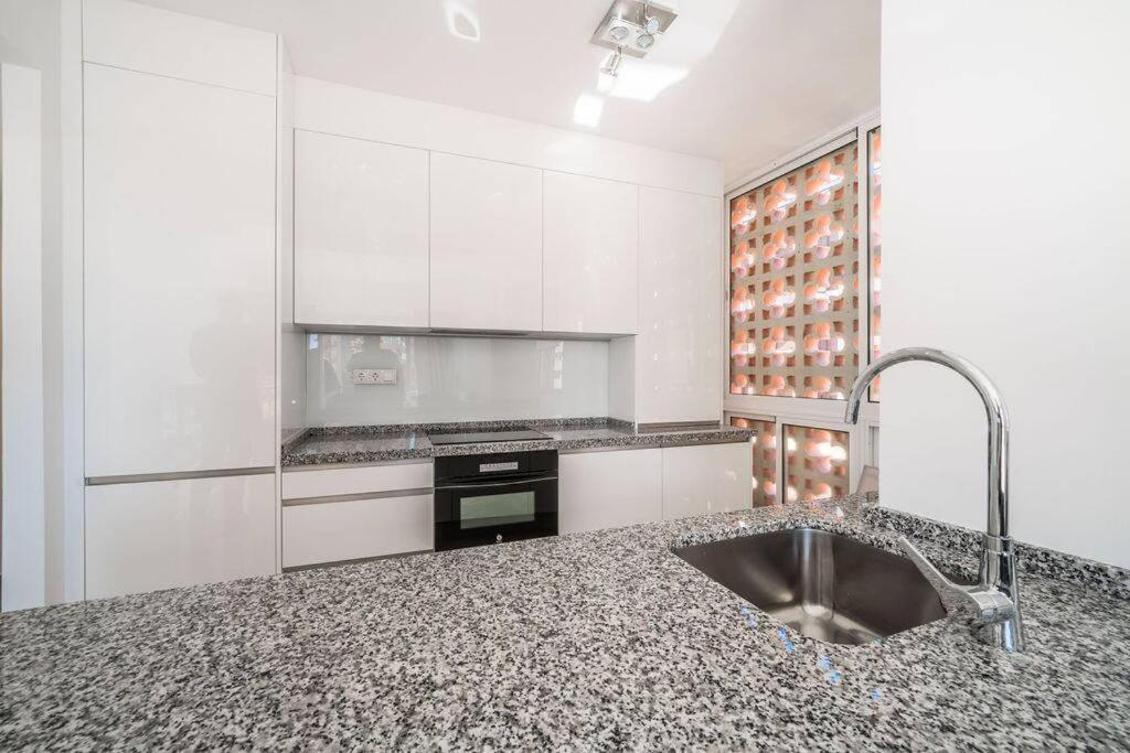 Stunning Fuengirola Gem With City And Sea Views 外观 照片